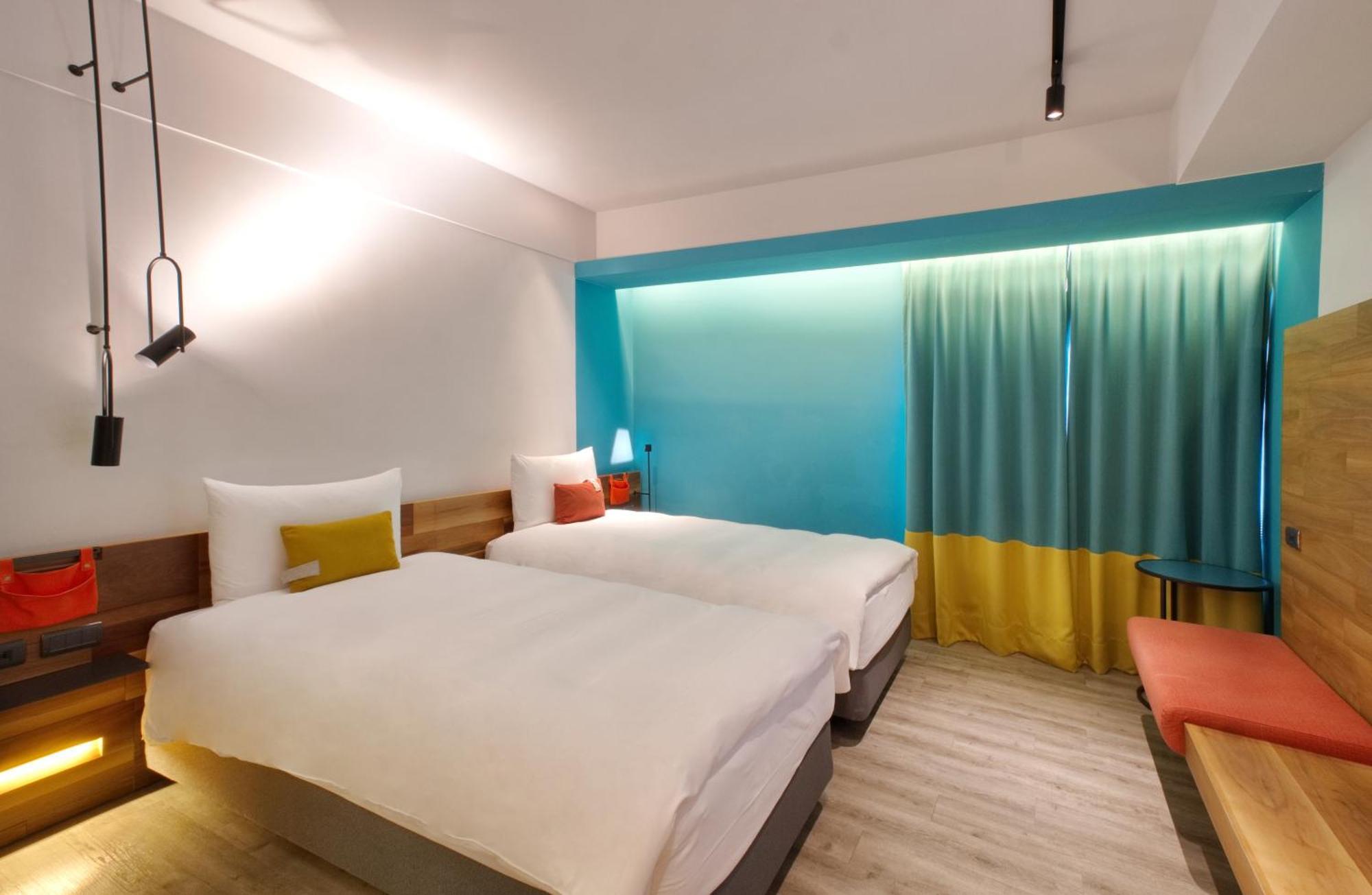 Olah Poshtel - Hualien Zhongfu Hotel ภายนอก รูปภาพ